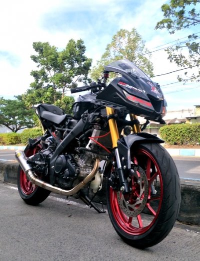 Yamaha All New R15. Bekal Ngabers, bekal up grade performa mesin &amp; tapak kaki spesifikasi sultan.