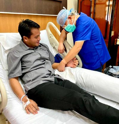 Mevans Sanggramawijaya - Onesixeight Racing Team. Masa pemulihan, intens melangsungkan kontrol di RS Panti Rapih, Jogja &amp; dinyatakan sembuh total di 8 minggu ke depan. 