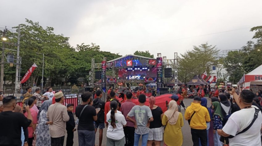 Ribuan Pengunjung Padati Gelaran “Laki Code” di Malang, Seru dengan Aksi Drag Bike, Modifikasi  & Test Ride Motor Sport Honda