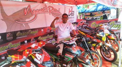 Agus "Black" Budianto - Black Hoe Racing Team, Ngawi. Usung strategi baru, diperkuat Amanda Veronica rider srikandi, ada muatan misi spesial yang diadopsinya.   