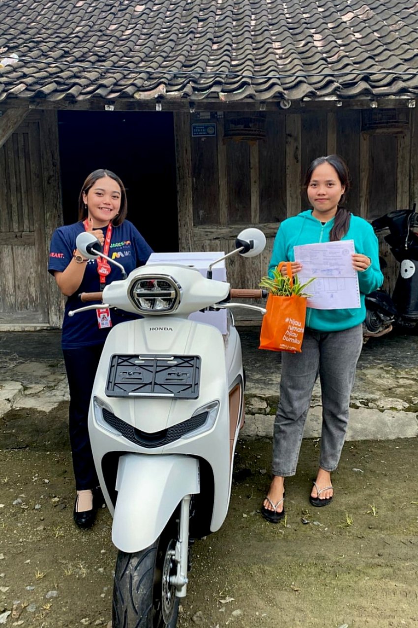 MPM Honda Jatim Perkuat Komitmen Lingkungan Lewat Program One Sales One Seed