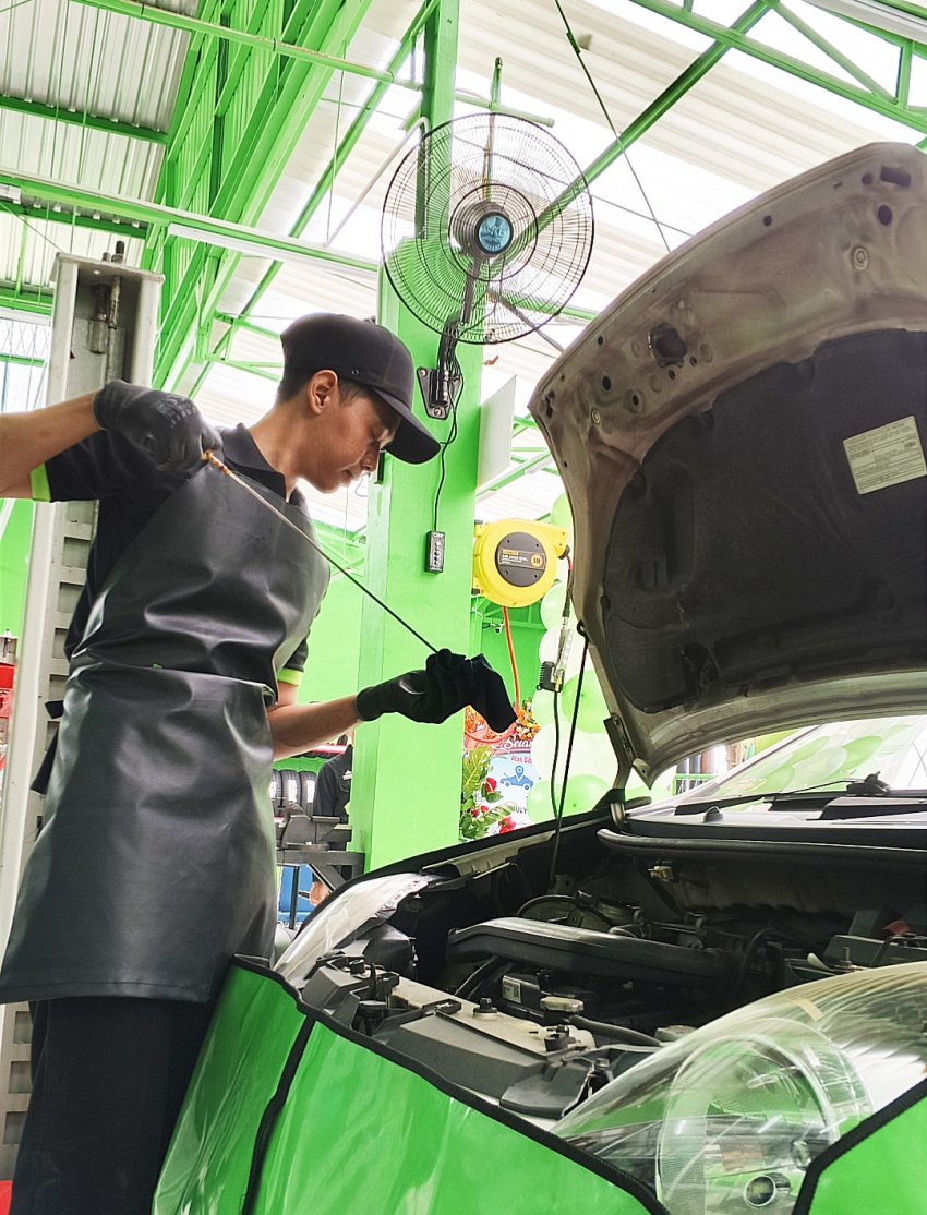 Mobeng Mulyosari, Surabaya : HADIRKAN LAYANAN PRAKTIS SERVIS MOBIL, LENGKAP, TRANSPARANSI &  BERGARANSI