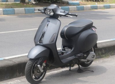 Piaggio i Get 150. Makin mewabah menjadi basic Matic Street Performa. 