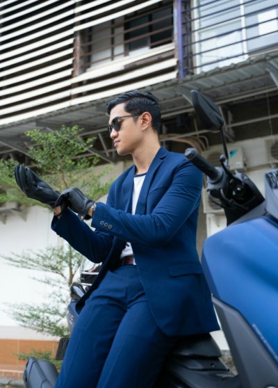 PENTING, INI CARA MERAWAT SARUNG TANGAN  SETELAH KEHUJANAN