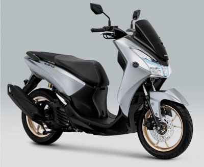 Yamaha Lexi 125 VVA S Version. Tampil dengan warna mewah, dengan berbagai fitur canggih &amp; berkelas.