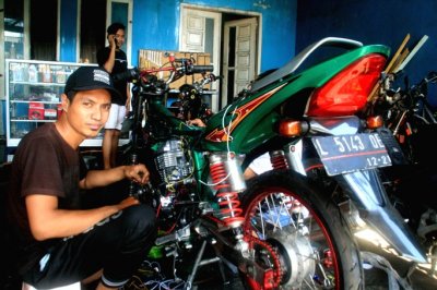 E2 Speed, Sidoarjo : DNA SUYIT YANG KINI BERGESER KE HEREX