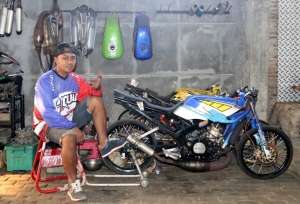 Adek C Squad Racing Factory, Jogja. Sport 2 tak 155 cc tercepat di tanah air banyak dibangun disini.