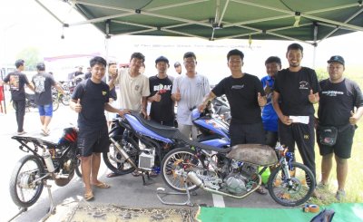 KNALPOT E MUFFLER TERBARU, TEETCASE DI MESIN SQUARE KELAS SERIBU UMAT &amp; TEMBUS 7,1 DETIK