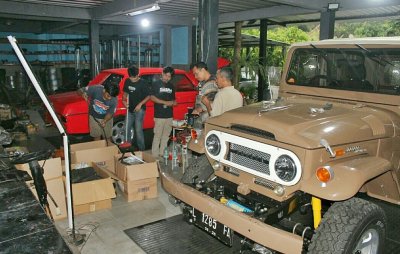 DUA Garage, Malang : KINI MAKIN KOMPLIT MENU LAYANAN DETAIL RESTORASI