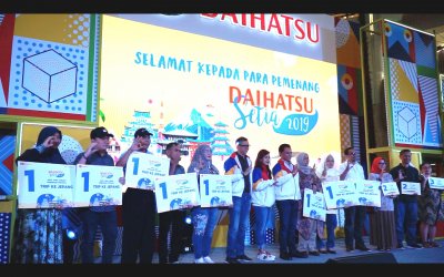 Setia Gunakan Daihatsu Selama 40 Tahun, Wanita ini Diganjar Hadiah Berlibur ke Jepang