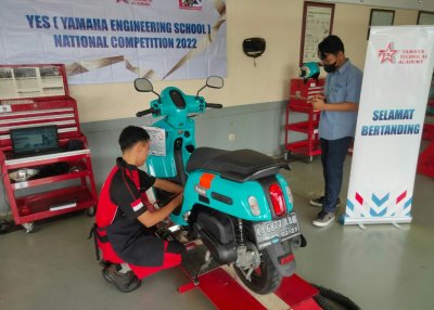 PERWAKILAN YES DARI JAWA TIMUR, RAIH PERINGKAT KE 3 DI YAMAHA ENGINEERING SCHOOL NATIONAL COMPETITION