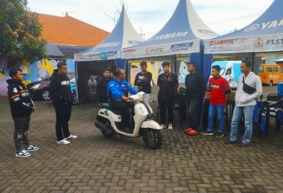 Yamaha STSJ : GELAR SAFETY RIDING UNTUK KOMUNITAS YAMAHA