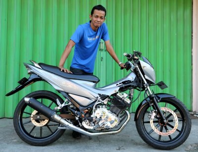 Moko owner Satria F 219 cc. Setia dengan kuda besi karbu &amp; memilih up grade performa mesin untuk hadapi Fuel injecition. 