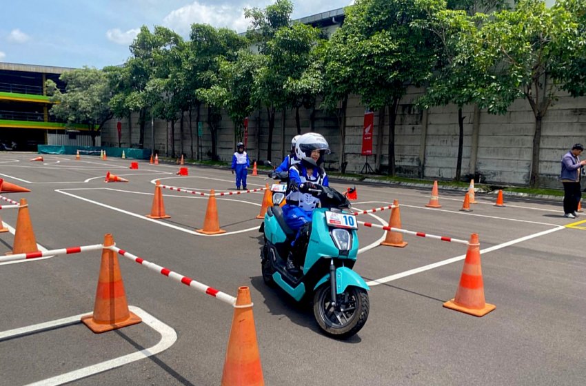 #Cari_Aman : Hindari 5 Perilaku Berisiko demi Keselamatan Berkendara