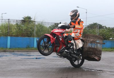 Viar Star NX 100 cc. Motor rakyat sahabat rakyat &amp; sebagai alternatif baru pelaku usaha mikro.
