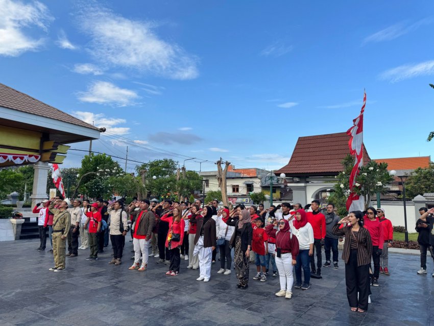 Honda Community Convoy Merdeka, Ramaikan Hari Kemerdekaan di Surabaya