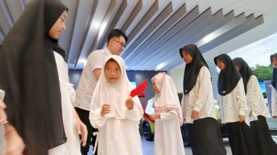 BYD Arista Surabaya : BERBAGI KEBAHAGIAAN DI BULAN SUCI RAMADHAN, DITENGAH PERTUMBUHAN PASAR BYD