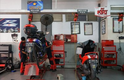 Yamaha STSJ : LANGKAH MELAKUKAN PENGECEKAN AIR RADIATOR SENDIRI