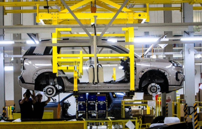 Pabrik Manufaktur GAC Resmi Beroperasi, Indomobil Group Perkuat Investasi Lewat National Assemblers