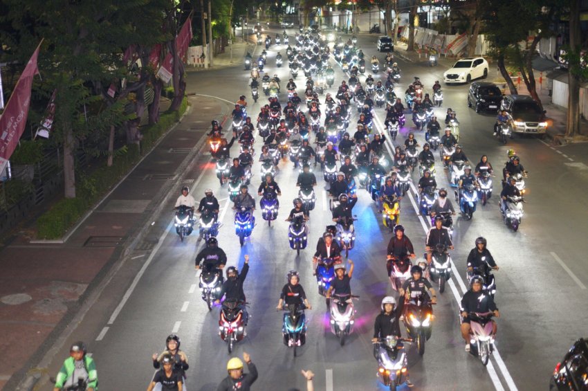 AFTERHOURS NIGHT RIDE with AEROX : Spektakuler, 177 Riders Di Tengah Malam Ramaikan Jalanan Surabaya