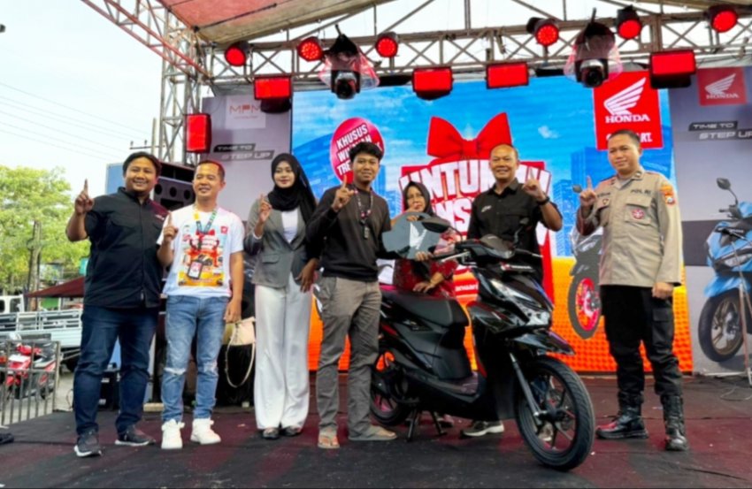 Pengundian Terakhir UKH 2025 di Trenggalek, Konsumen Raih Honda BeAT; 2026 Siapkan Honda PCX