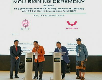 Wuling &amp; PT. Bali-Kerthi Development Fund Ventura Teken MoU Dalam Rangka Pengembangan EV di Bali