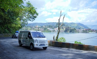 DFSK Gelora E Taklukan  Simulasi Perjalanan Antar Kota Sampai Antar Provinsi