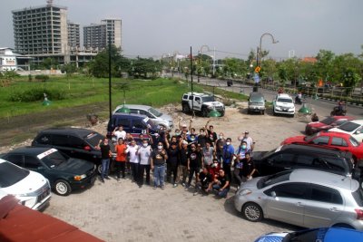 Rally Look Indonesia Chapter Surabaya. Tampil bijak usai pandemi, melalui special event End Of Year Met Up &amp; aktifitas komunitas kembali dimulai.