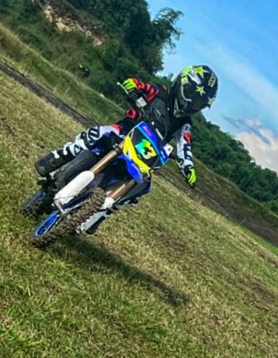 Rafly SM Crosser 65 cc - Bawang Mas MX GTX Team, Pamekasan. Sosok calon petarung asal Pamekasan yang siap Go Nasional. 