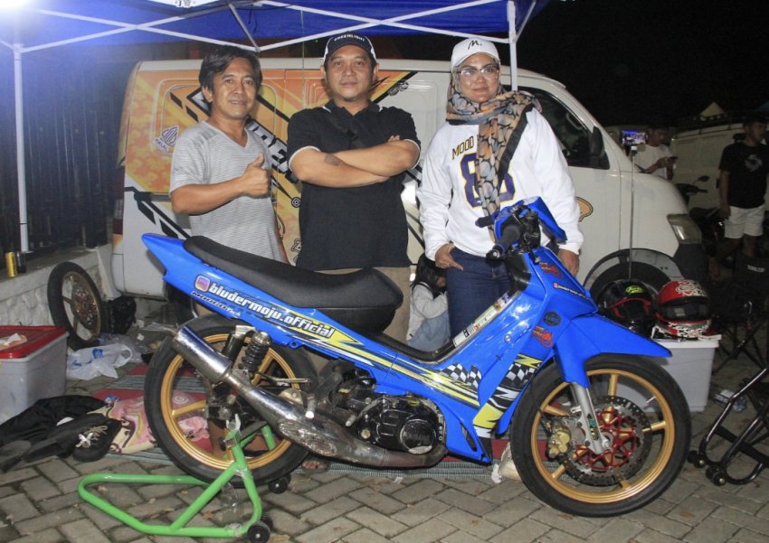 Bluder Moju Racing Team, Madiun : ADOPSI LEZATNYA ADONAN OLEH-OLEH KHAS MADIUN, SUKSES JADI PENGUASA KELAS EX RIDER !