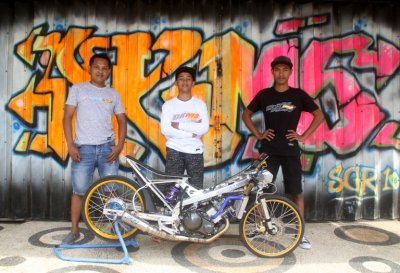 Giri Palma DKMS Racing Team, Kepanjen. Berbasic Yamaha MX 135LC “2007, mampu menyajikan best time fantastis &amp; murni dari Jatim.  