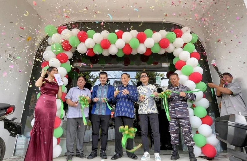 REOPENING SHOWROOM BENELLI KRANGGAN SURABAYA, TANDAI HADIRNYA BRAND BARU DARI MORBIDELLI