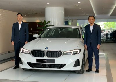 BMW 320i SPORT TERBARU LENGKAPI LIFE STYLE EXMUD