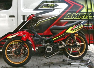Yamaha F1Z R - AMRF Jatim BKRT PTKS Cream Pie Racing Team, Ponorogo. Optimis mengukir prestasi di musim kompetisi road race 2020 kelas underbone. 