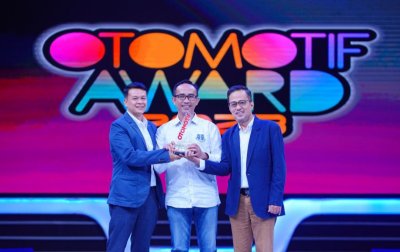 HONDA ADV160 SABET GELAR MOTOR  TERBAIK DI INDONESIA