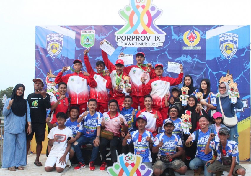 Bonus Atlet Pengcab IMI Kediri Porprov IX 2025 Cair, Siap Memacu Cabor Balap Motor & Grasstrack di Porprov 2027 !