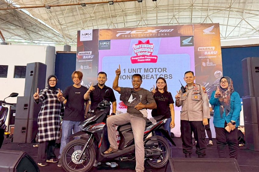 Program UKH Honda di Magetan Tuntas, Konsumen Beruntung Bawa Pulang Honda BeAT