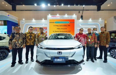 Honda e:N1 Tampil Perdana di GIIAS Surabaya &amp;  Tawarkan Program Penjualan Atraktif “GIIAS Pol”