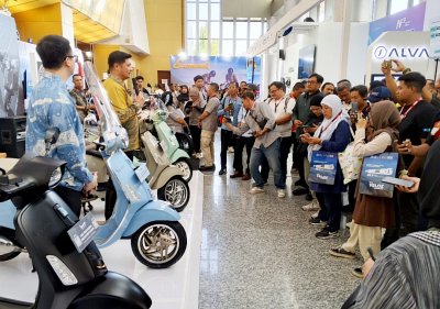 Vespa Satya Pamerkan Line Up Piaggio Group Terbaru di IIMS Surabaya 2026