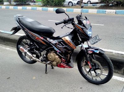 Suzuki Satria F Milik Darma. Hasil kreasi RAT Motorsport, rombaka presisi &amp; full power.