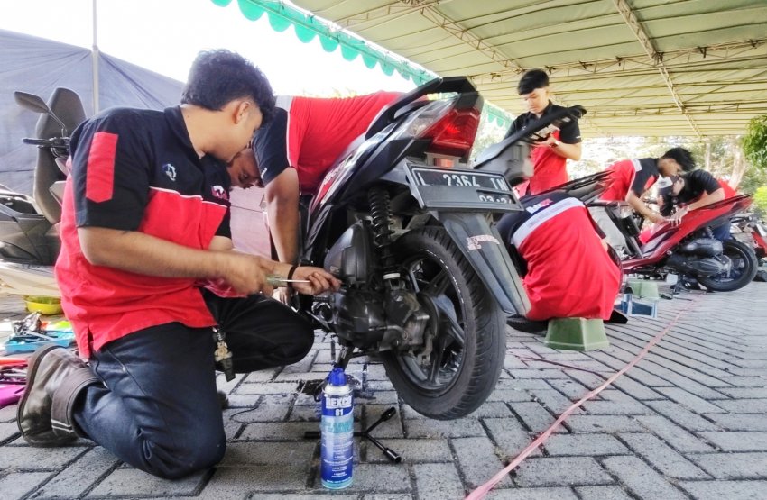 Kolaborasi Tekiro - ITS, Gelar Pelatihan Otomotif & Servis Gratis Untuk Masyarakat