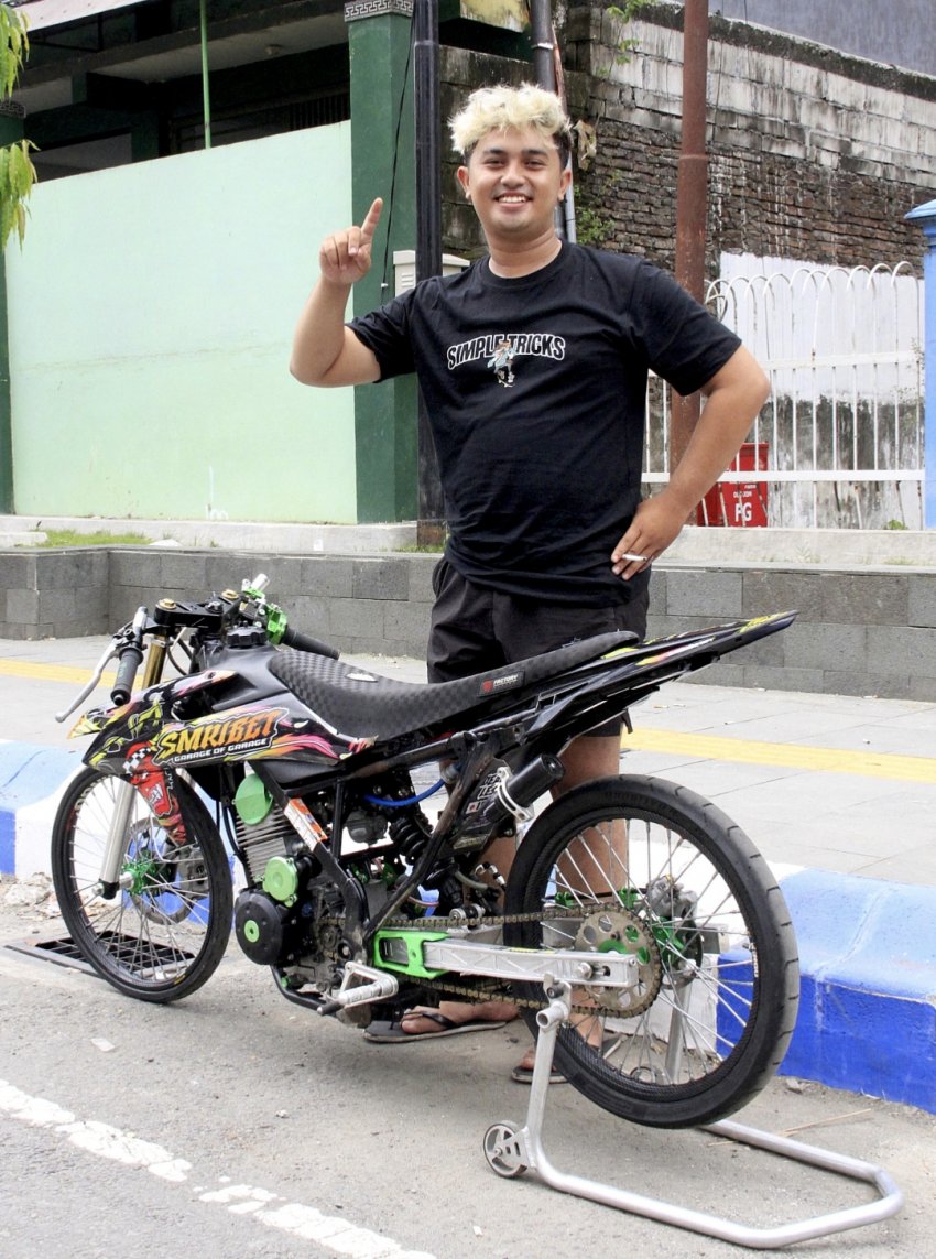 Kawasaki KLX 150, Kediri : TAMPIL JADI COOLING SYSTEM DI TENGAH SENGITNYA KOMPETISI HEREX !