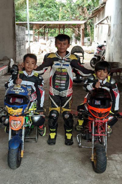 Azka Maulana Alfariq, Dyo &amp; Azhriel Rafiq Syahputra. Calon bibit rider potensial Bondowoso, yang lagi menapaki karier di Racing Academy Bondowoso.