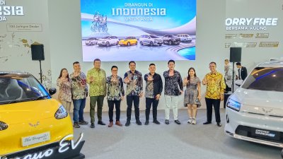 Wuling Berpartisipasi di GIIAS Surabaya Bersama New BinguoEV, Mitra EV &amp; Cortez Darion
