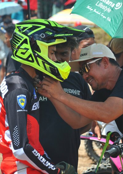 RDNG Honda Kaisar Motor MX GTX Team : BEBAN BERAT MENGAWAL PUTRA PANGERAN, MAMPUKAH EKSIS DI MUSIM KOMPETISI MX GTX 2023 ?