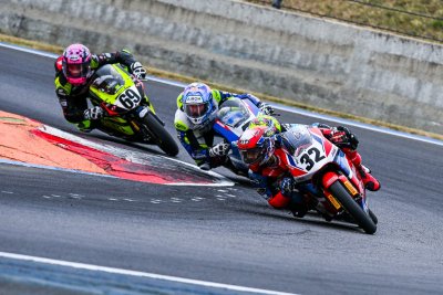 Kembali Cetak Sejarah, Pebalap Binaan Astra Honda Juara di ETC Prancis