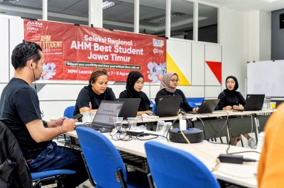 Hasilkan Ide dan Inovasi, Puluhan Anak Bangsa Ikuti Seleksi AHM Best Student Tingkat Regional Jatim dan NTT