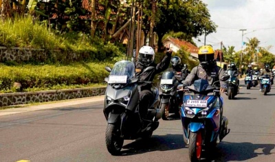 MAXi Tour Boemi Nusantara Sukses Eksplore Panorama dan Budaya Bumi Pasundan