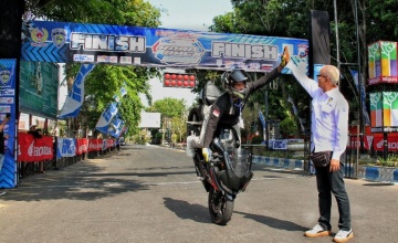 Tommy - Pengcab IMI Probolinggo : MODE REBORN, ASPIRATIF & INOVATIF KAWAL PELAKU OTOMOTIF