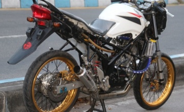 Honda CB 150R 2014, Surabaya : BUILT TO FIGHT HEREX